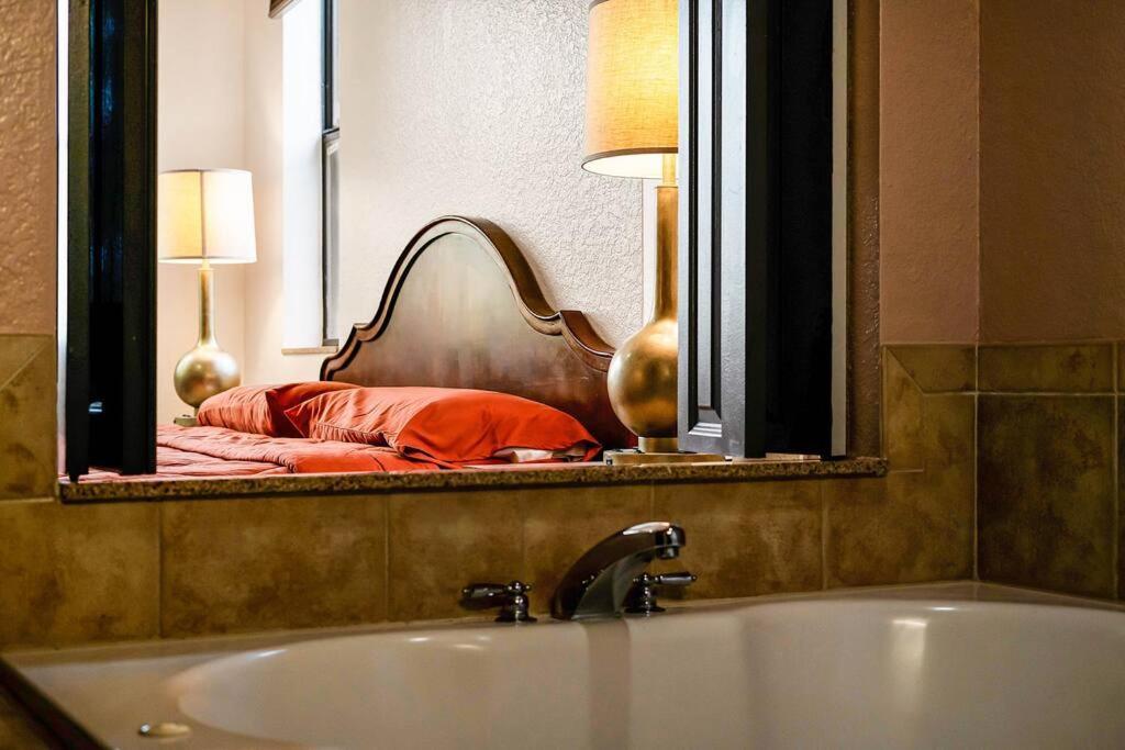 Designer Corner Suite 3Br/2Ba - Disney, Universal, Convention Center & Seaworld Орландо Екстериор снимка